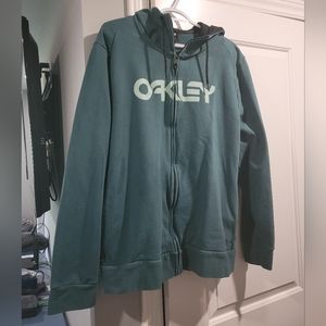 XXL Green Oakley Sweater